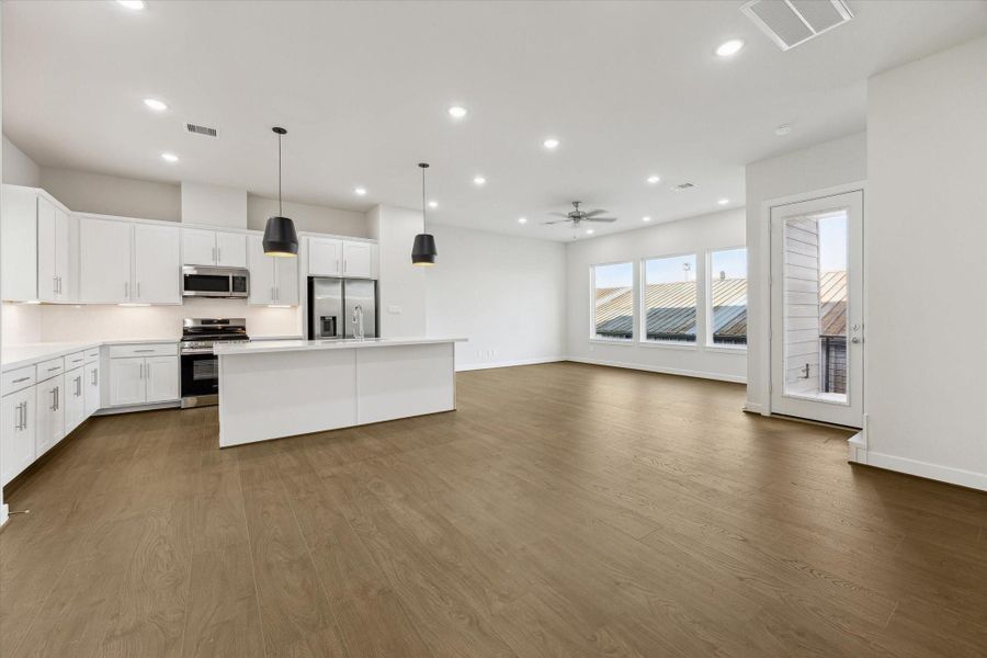 Representative photo. Layout and selections may vary. Representative photo. Layout and selections may vary.