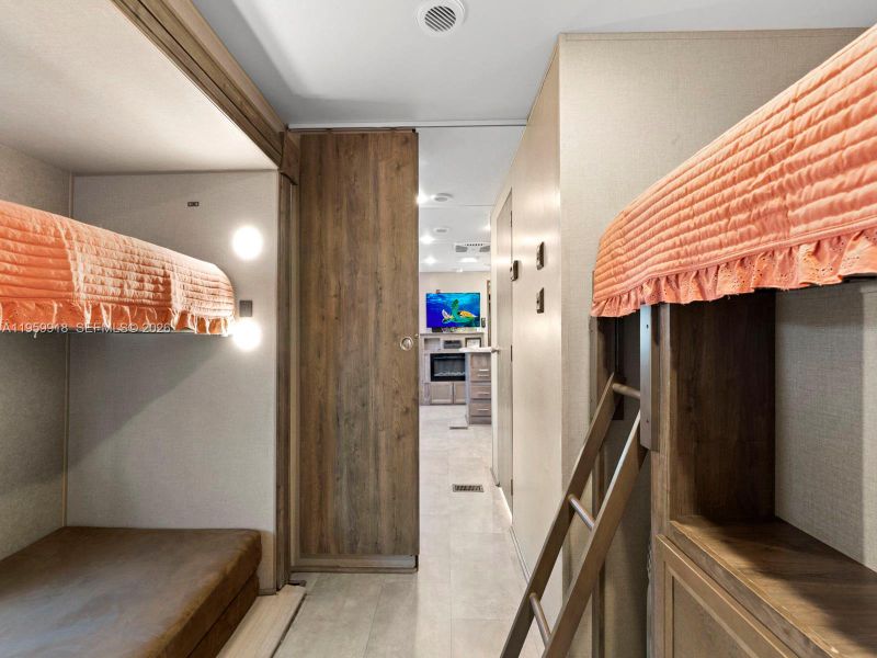 Furnished interior view inside a new home in , Key Largo (Image 14).