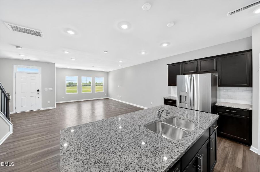 SUN_Rosedale_Pic_Sutton-18