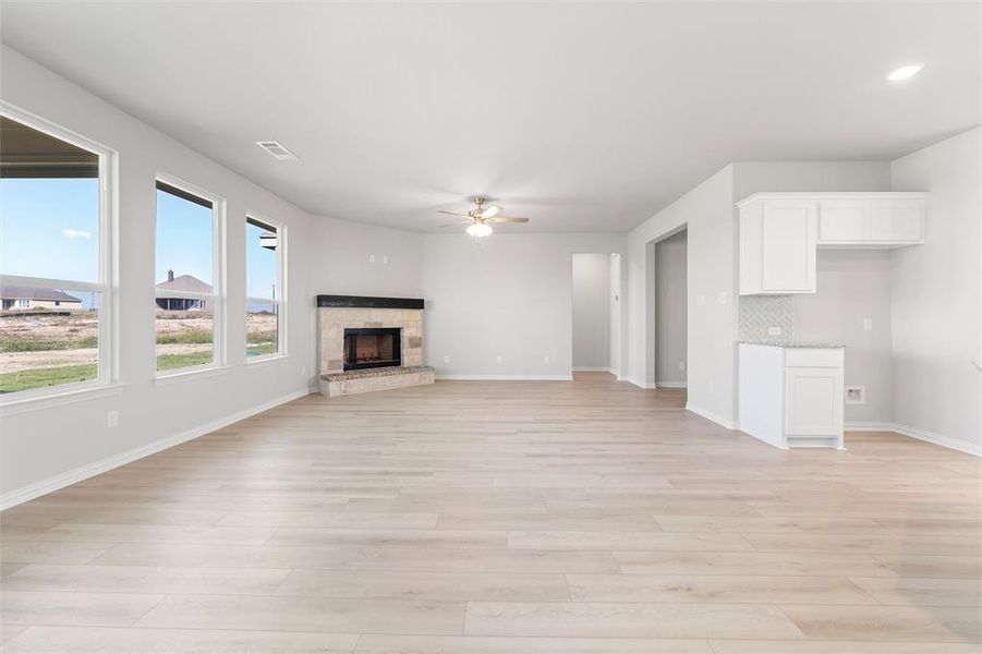 Spacious, unfurnished interior of a new home in Clear Sky Addition, Valley View (Image 35). Spacious, unfurnished interior of a new home in Clear Sky Addition, Valley View (Image 35).
