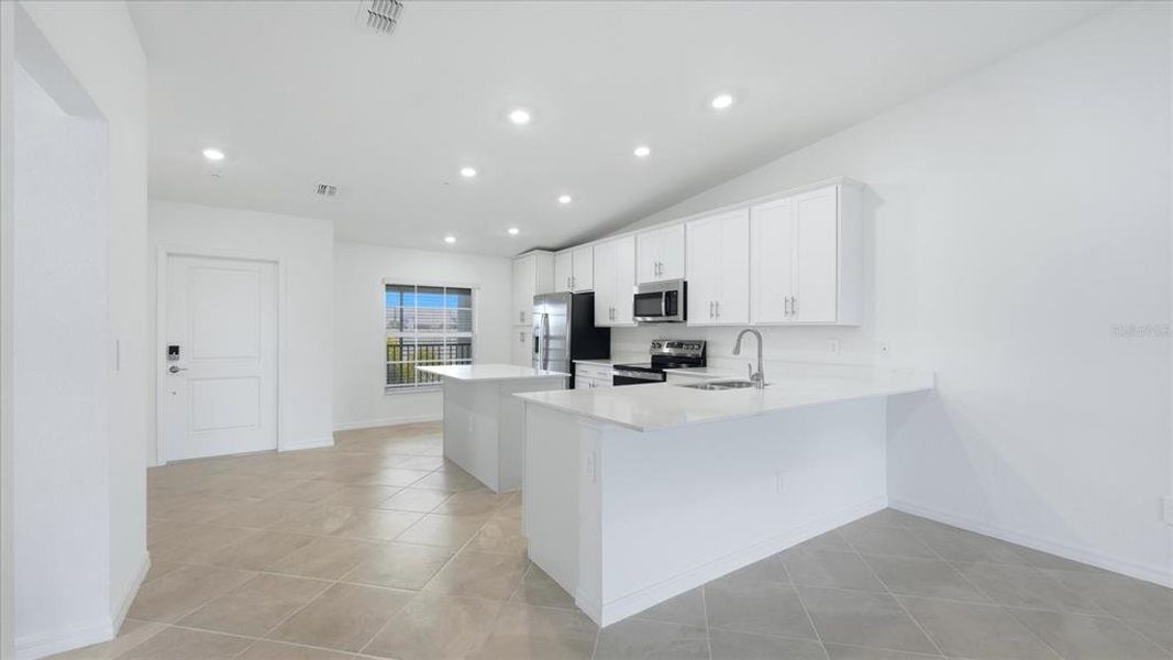 Furnished interior view inside a new home in , Venice (Image 7).
