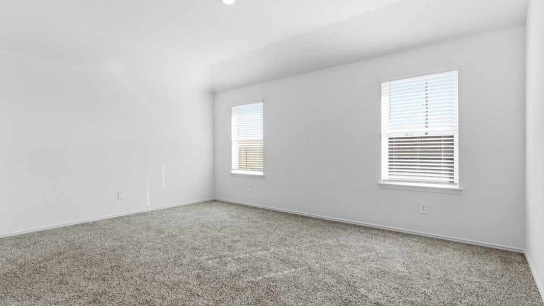 Spacious, unfurnished interior of a new home in Tamarron, Fulshear (Image 27).