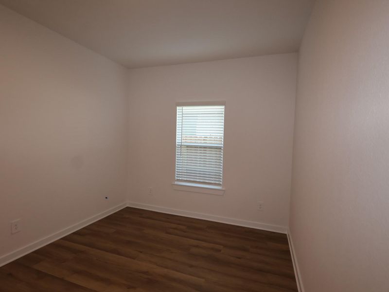 Spacious, unfurnished interior of a new home in Sorella, Tomball (Image 42).