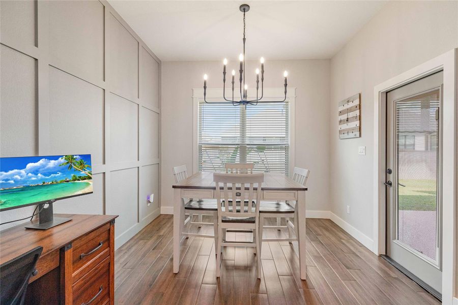 Furnished interior view inside a new home in , Bryan (Image 9).