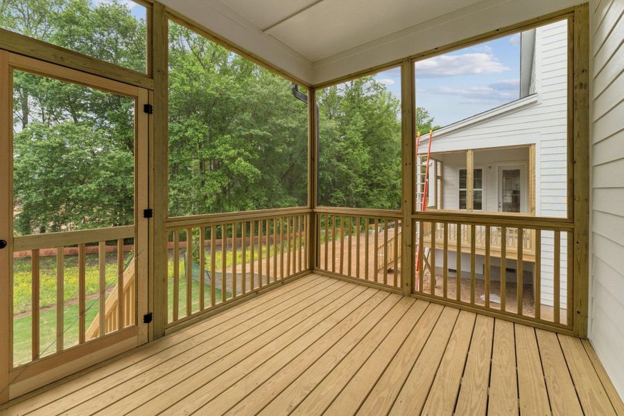 38- HHHunt Homes Mason Rear Screened Porch Interior