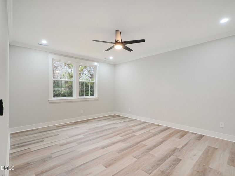 17-web-or-mls-Springdale Dr-S3012-017