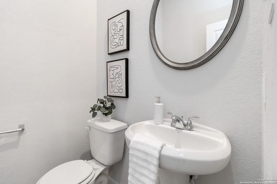 Furnished interior view inside a new home in Hickory Ridge, Elmendorf (Image 17).