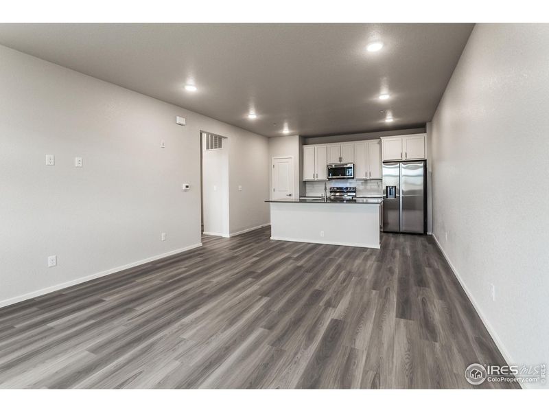 Spacious, unfurnished interior of a new home in , Windsor (Image 24).