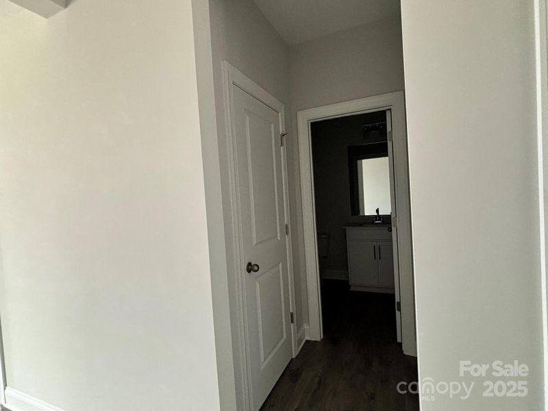 Image 19 of a home in .