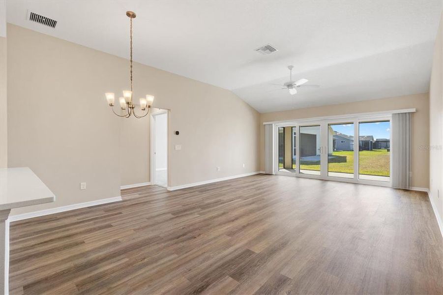 Spacious, unfurnished interior of a new home in , The Villages (Image 16).