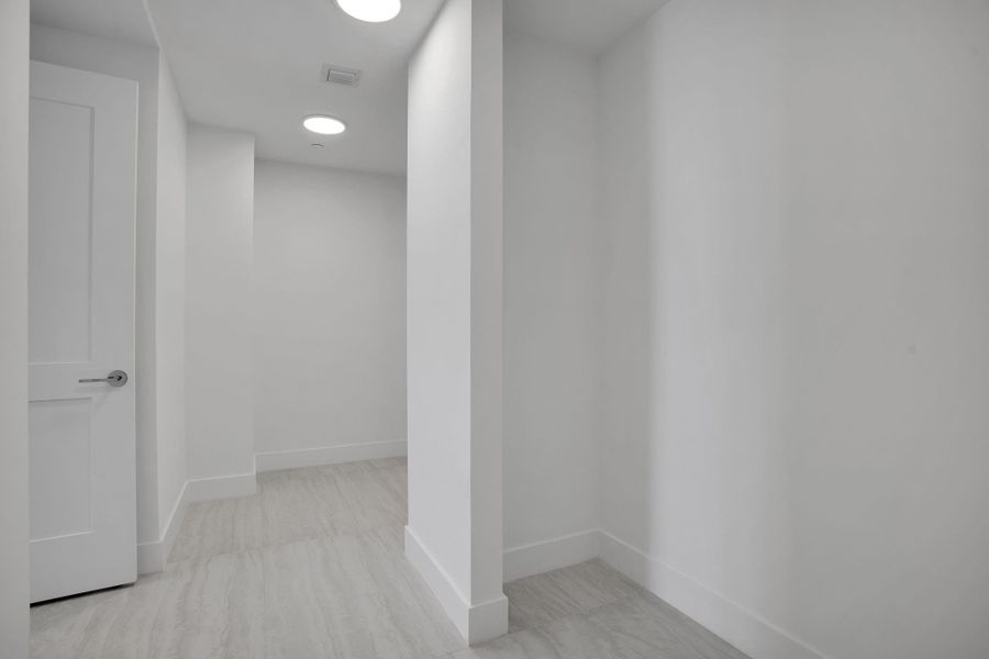 Owner’s suite with walk-in closet