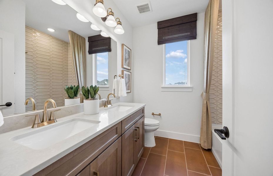 Representative furnished interior of a home built from the Gillett by Pulte Homes in Wilson Creek Meadows, Celina (Image 12).