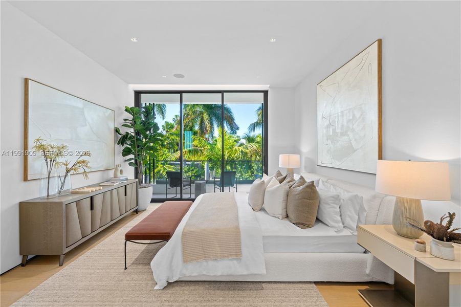 Furnished interior view inside a new home in , Miami Beach (Image 46).