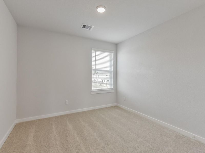 Spacious, unfurnished interior of a new home in Liberty Estates, Cleveland (Image 34).