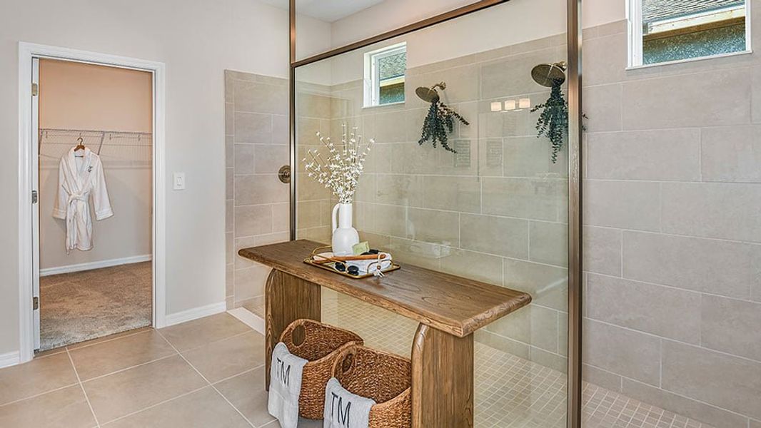 Representative furnished interior of a home built from the Amelia by Taylor Morrison in Windward Preserve, Cocoa (Image 11).
