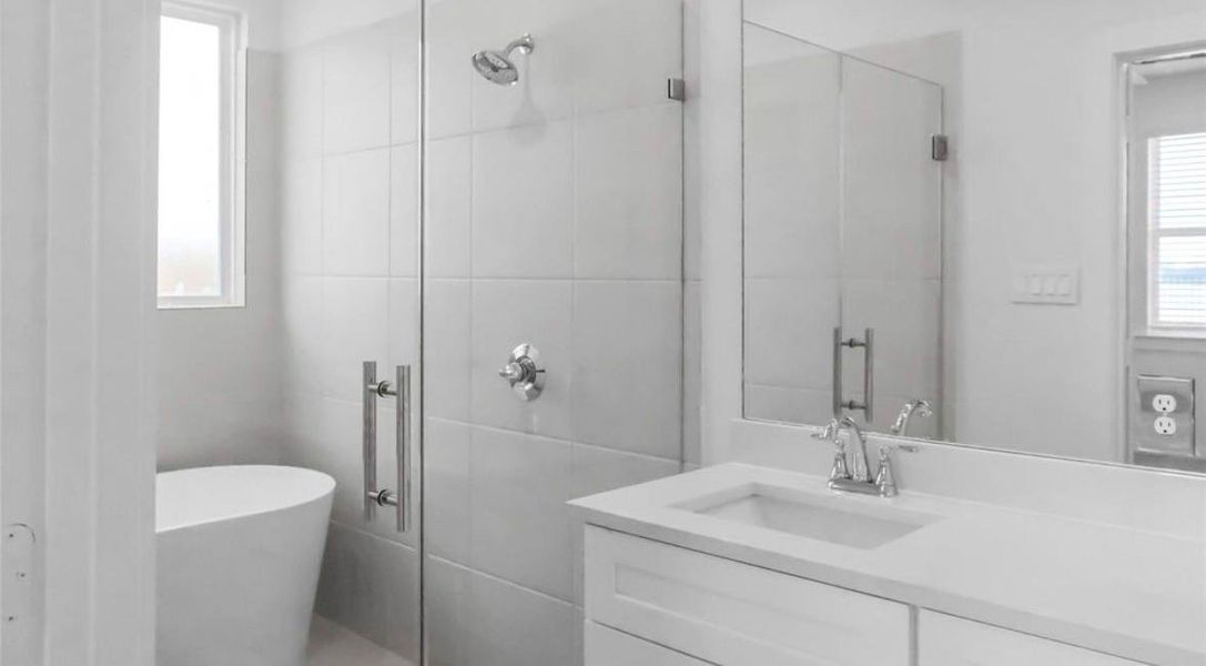 Furnished interior view inside a new home in Glendale Lakes, Rosharon (Image 7).