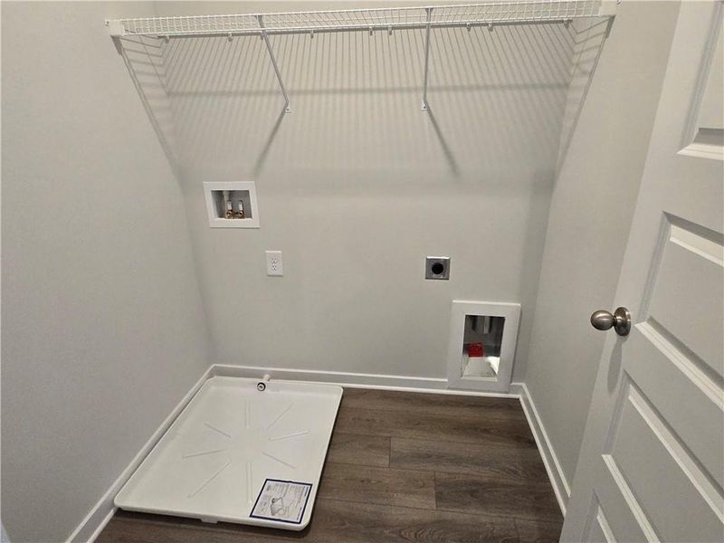 Spacious, unfurnished interior of a new home in Pinecrest Ridge, Dacula (Image 17). Spacious, unfurnished interior of a new home in Pinecrest Ridge, Dacula (Image 17).