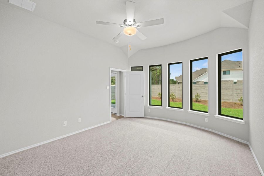Spacious, unfurnished interior of a new home in Two Step Farm, Montgomery (Image 16). Spacious, unfurnished interior of a new home in Two Step Farm, Montgomery (Image 16).