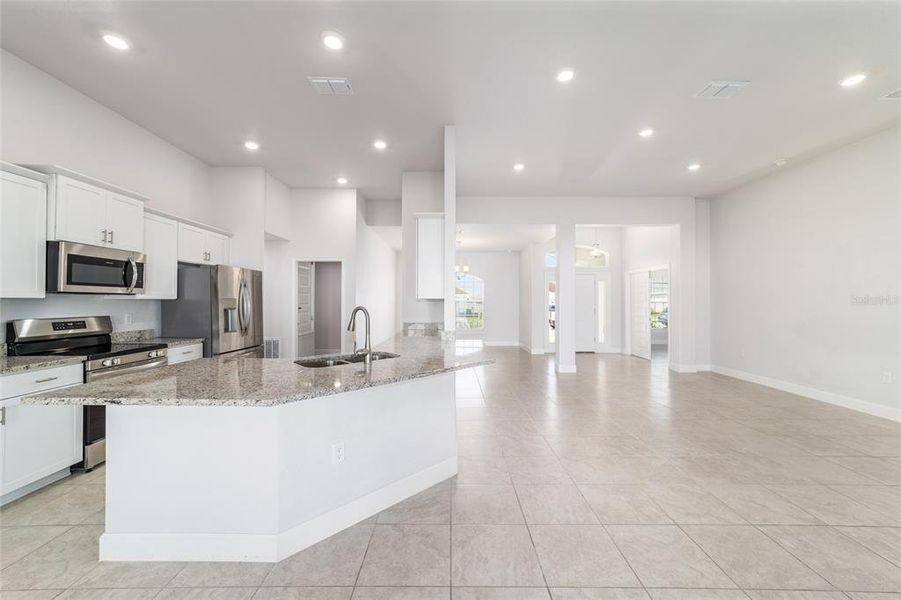 Furnished interior view inside a new home in Brookhaven, Ocala (Image 19).