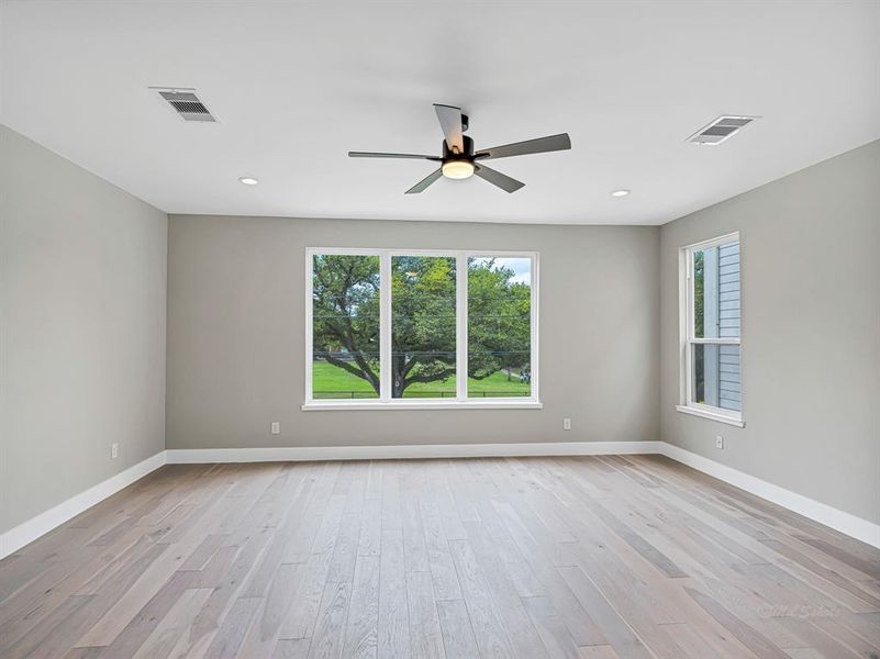 Image 25 of a home in .