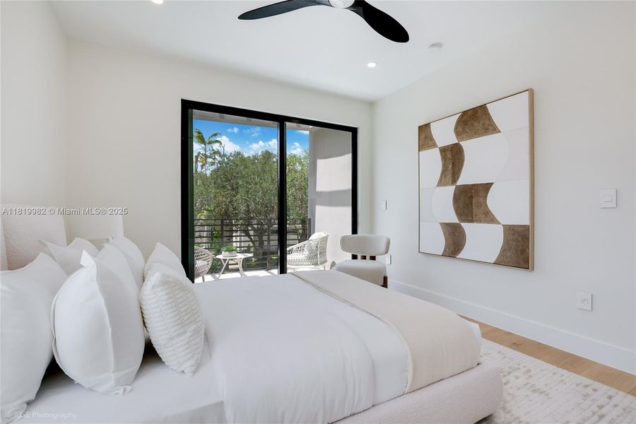 Furnished interior view inside a new home in , Miami (Image 27). Furnished interior view inside a new home in , Miami (Image 27).