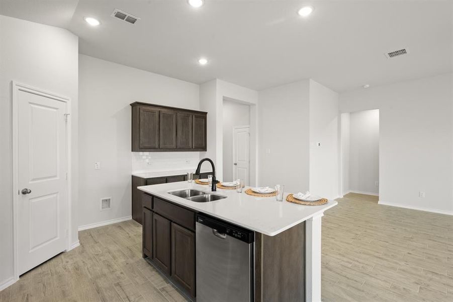 945 Abalone- Kitchen-5 945 Abalone- Kitchen-5
