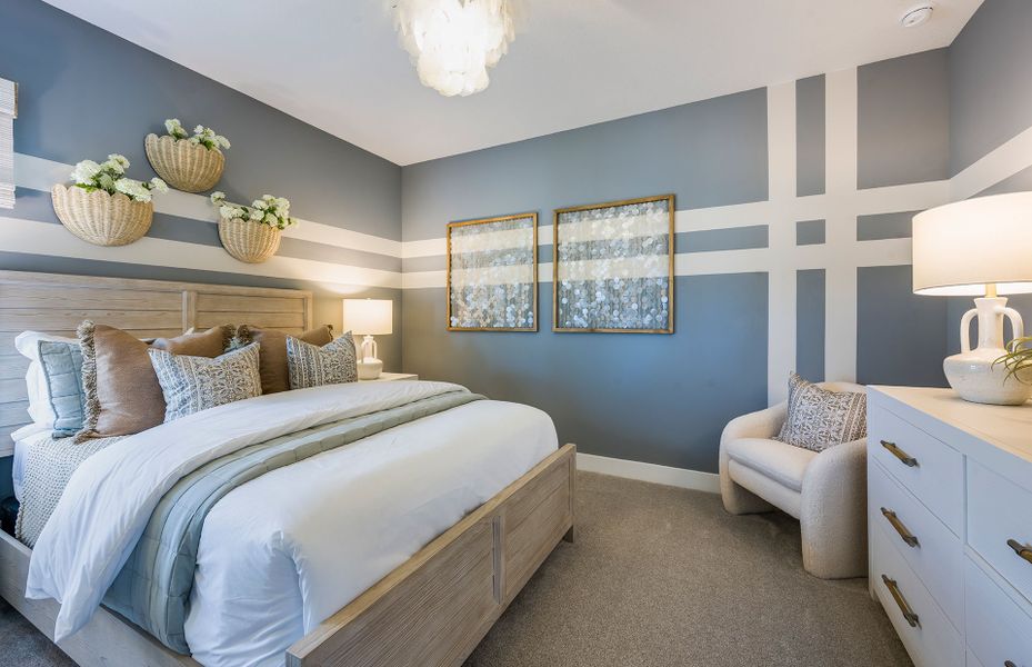 Representative furnished interior of a home built from the Roseland by Pulte Homes in Riversong, Parrish (Image 20).