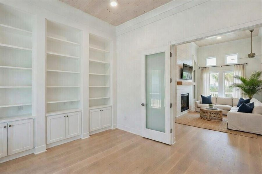 Furnished interior view inside a new home in , Gibsonton (Image 14). Furnished interior view inside a new home in , Gibsonton (Image 14).