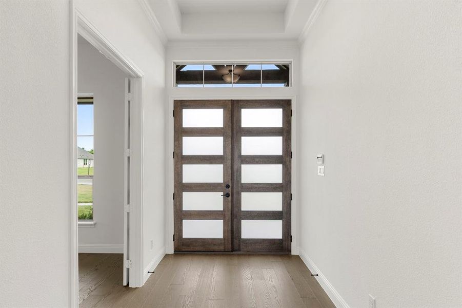 07. 150 Waterview - Entry