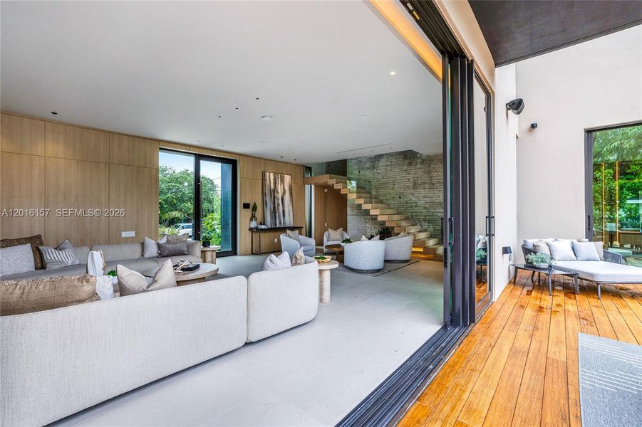 Image 92 of a home in .