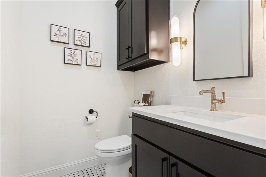 Furnished interior view inside a new home in , Waco (Image 20).