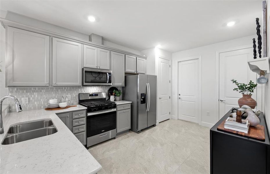 Furnished interior view inside a new home in , Lakewood Ranch (Image 8).