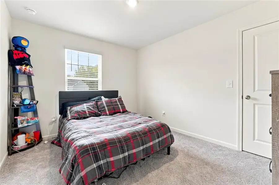 Furnished interior view inside a new home in Casteel, Bethlehem (Image 29).