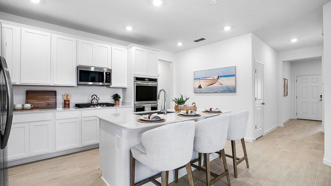 3535 Topaz Kitchen 8of11 F1 Base2 9 24 25