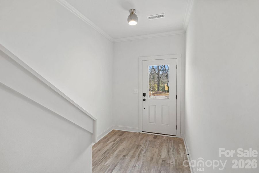 Spacious, unfurnished interior of a new home in , Charlotte (Image 25).