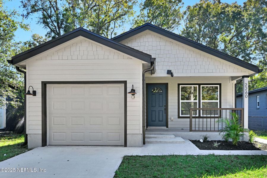 Front exterior of a new home in , Jacksonville, FL, highlighting curb appeal (Image 22). Front exterior of a new home in , Jacksonville, FL, highlighting curb appeal (Image 22).