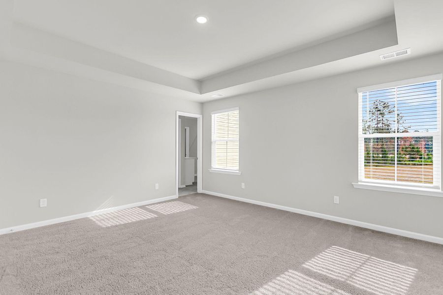 Spacious, unfurnished interior of a new home in Wildcat Chase, Summerville (Image 20).