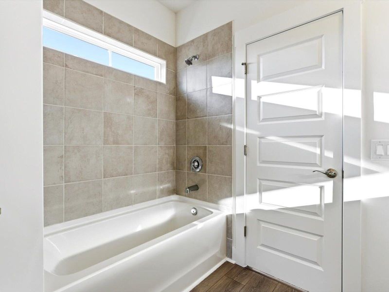 Furnished interior view inside a new home in The Coves at Lakes of Cane Bay, Summerville (Image 35). Furnished interior view inside a new home in The Coves at Lakes of Cane Bay, Summerville (Image 35).