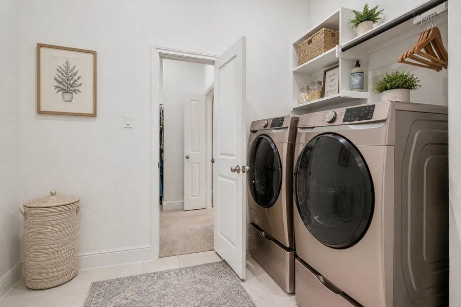 Laundry room with plenty of space to work