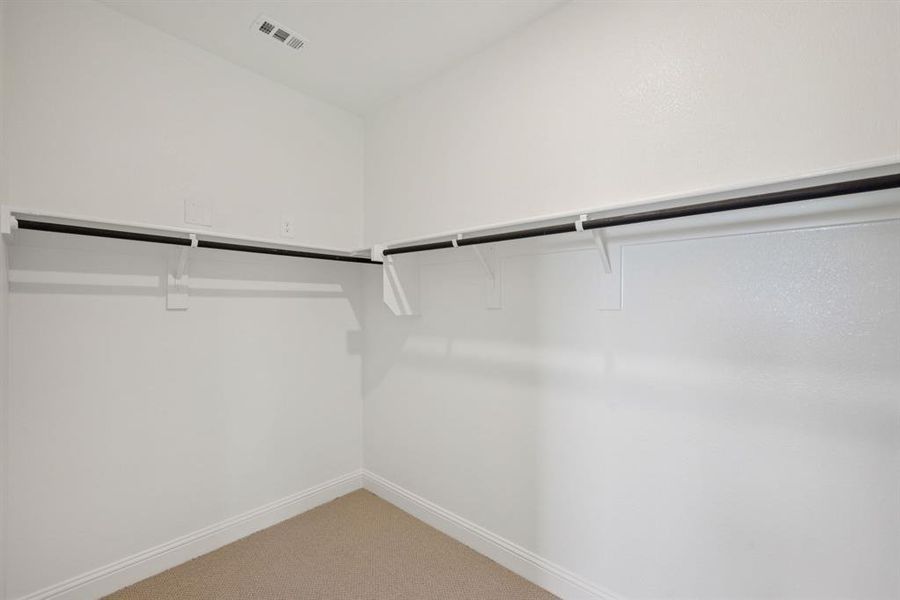 Photo is not of the actual home, but is an inspirational photo of builder’s model home and may depict options, furnishings, and/or decorator features that are not included.