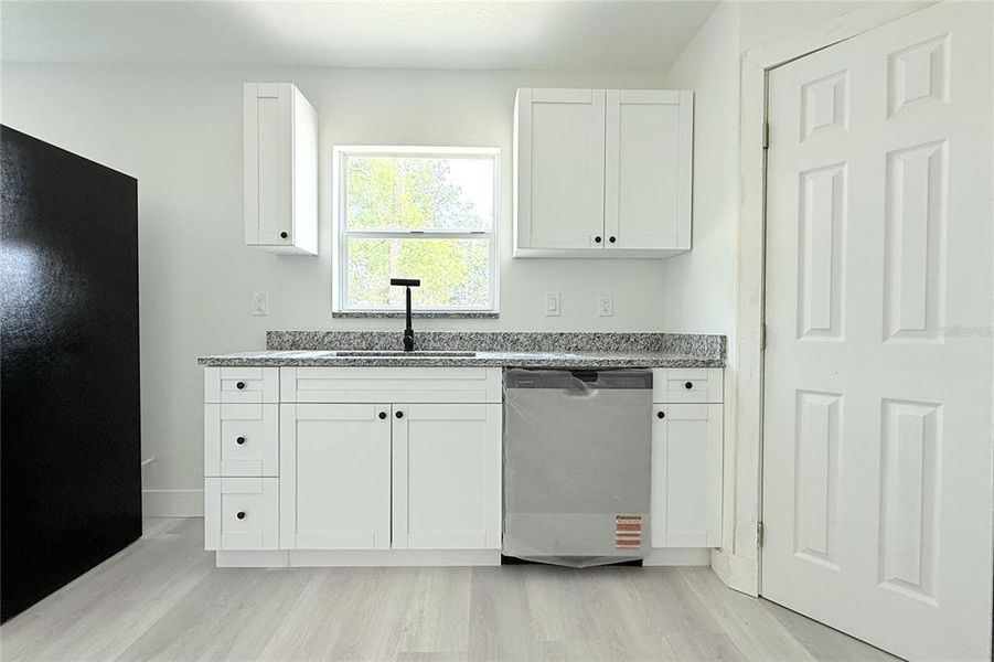 Furnished interior view inside a new home in , Spring Hill (Image 13).