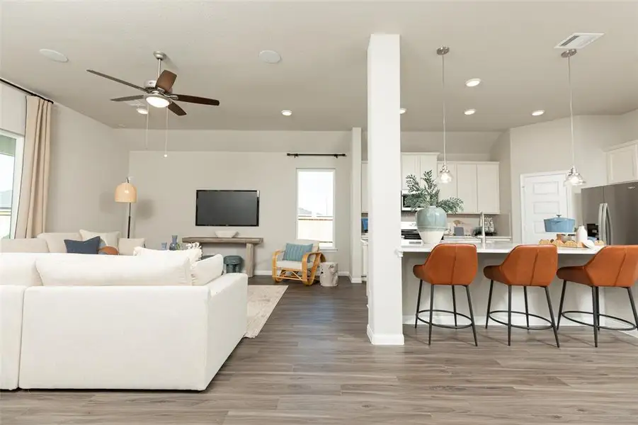 Photos are a representation of the floor plan. Options and interior selections will vary. Photos are a representation of the floor plan. Options and interior selections will vary.