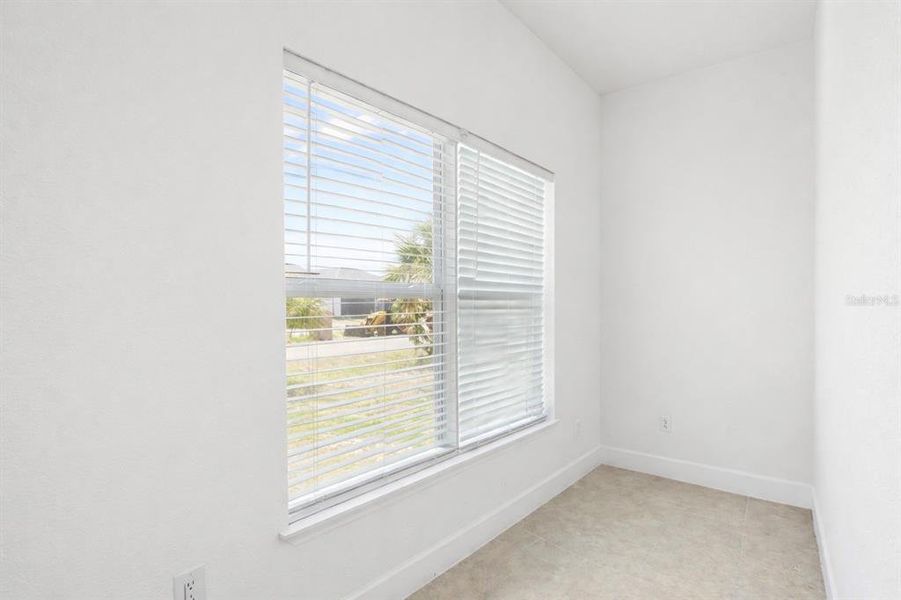 Spacious, unfurnished interior of a new home in , Port Charlotte (Image 21).