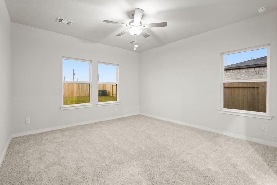 Spacious, unfurnished interior of a new home in Bayou Bend, Angleton (Image 17). Spacious, unfurnished interior of a new home in Bayou Bend, Angleton (Image 17).