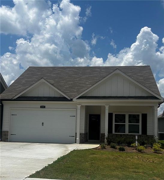 Front exterior of a new home in , Cartersville, GA, highlighting curb appeal (Image 18). Front exterior of a new home in , Cartersville, GA, highlighting curb appeal (Image 18).