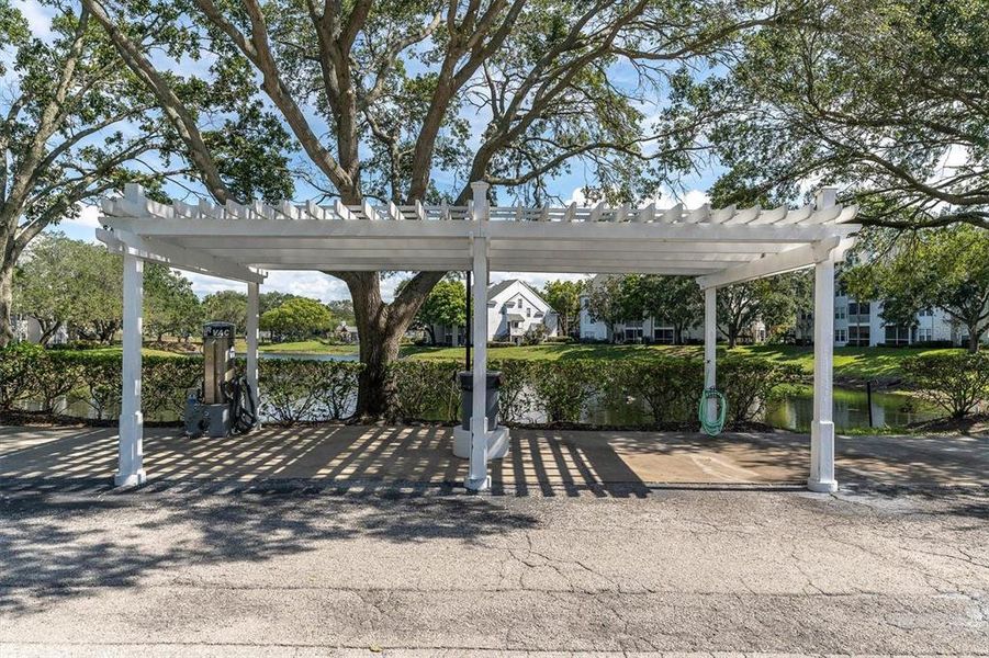 Community amenities in , Palm Harbor (Image 8).