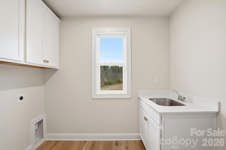 Digital Image Similar