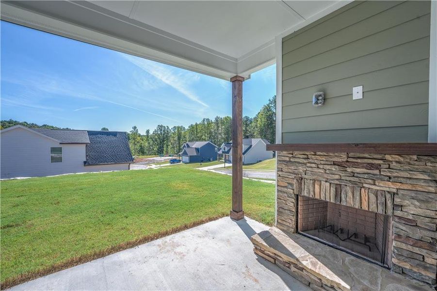 Exterior details and patio area of a home in , Lula (Image 3).
