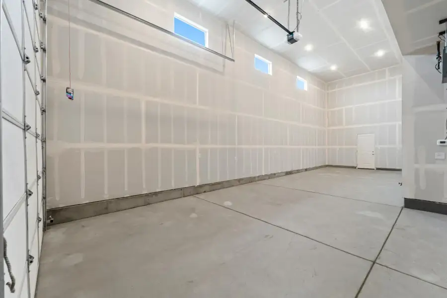 Image 38 of a home in Hudson Hills.