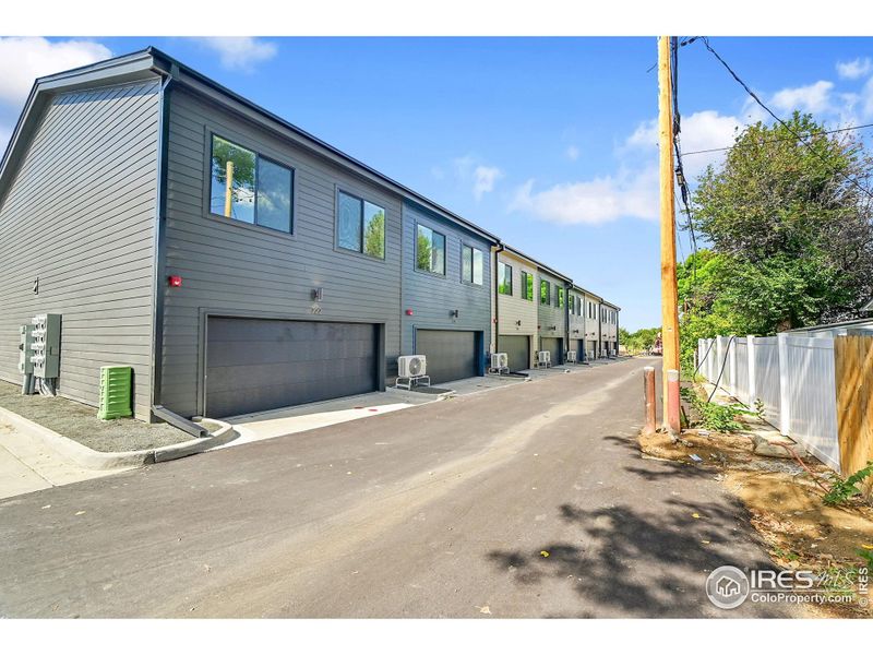 Exterior details and patio area of a home in , Erie (Image 22).